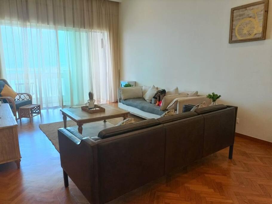 Straits Quay Marina Suites Penang 3E By Aurorahomes Bagan Jermal Extérieur photo